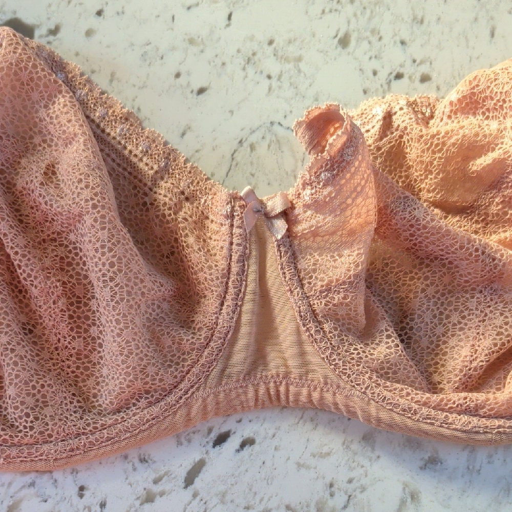 Understance Nude Lace Balconette Bra Size 36G Like New